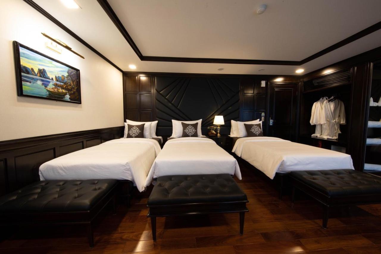 La Regina Legend Cruise Hotel Ха Лонг Екстериор снимка
