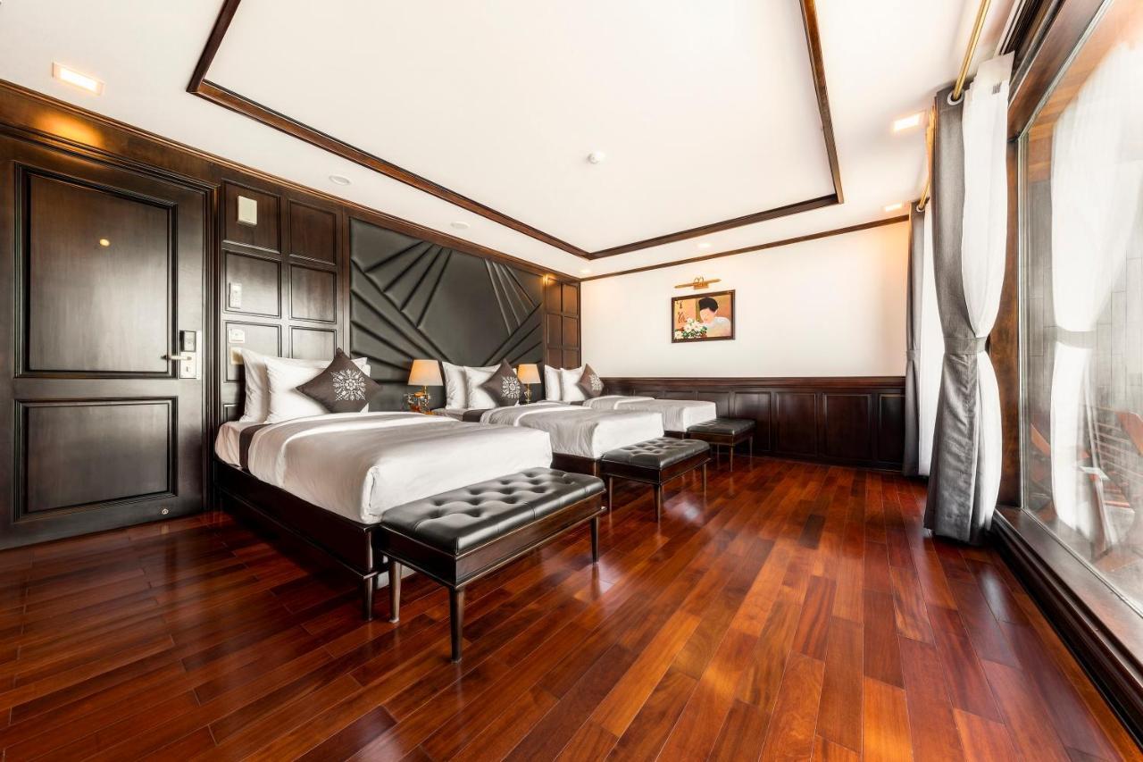 La Regina Legend Cruise Hotel Ха Лонг Екстериор снимка